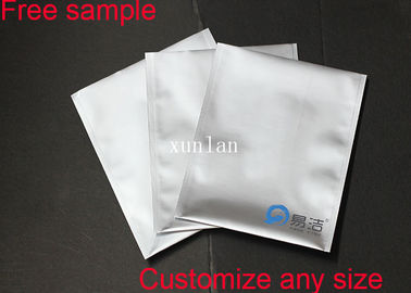 2 Sealing Side Aluminium Foil Bags Isolasi Warna Murni Segel Panas Frekuensi Tinggi